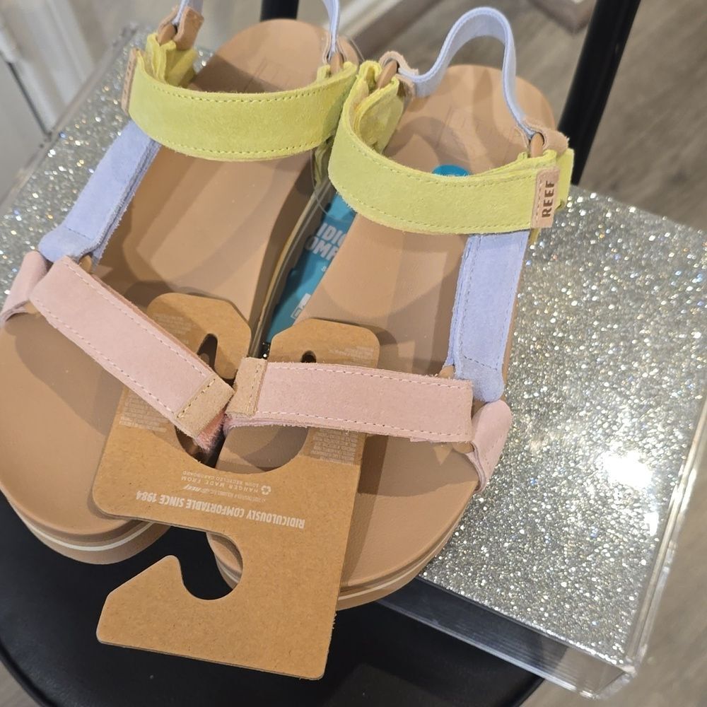 Reef Cushion Rem Hi Sandals- Meringue - Picture 7 of 9